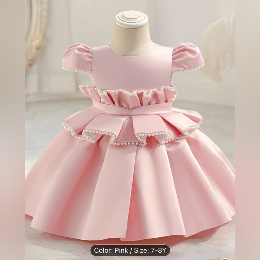 Beautiful pink dress💕